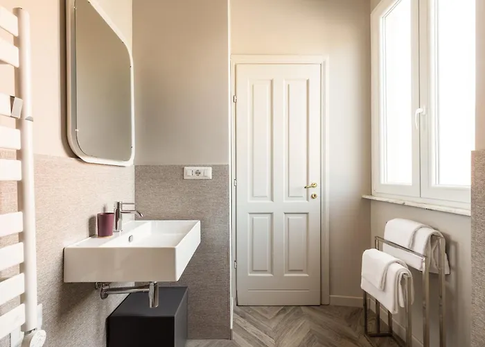 Vatican Stunning 2 Bedroom